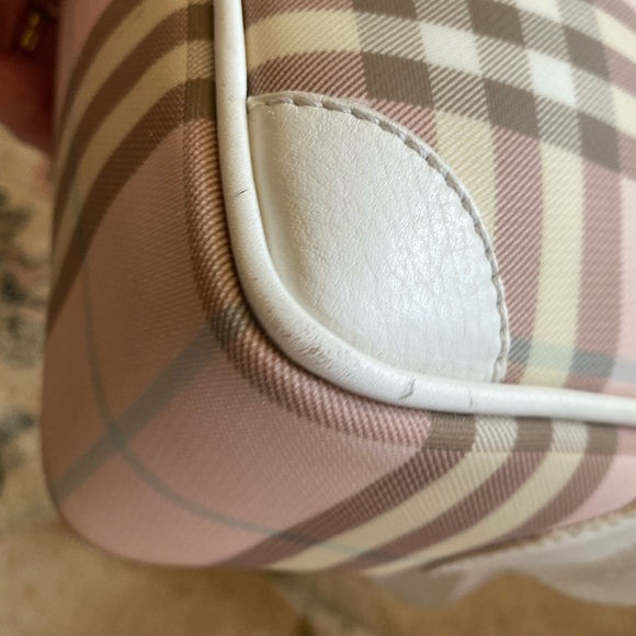 BURBERRY Pink NOVA CHECK Camera/Crossbody Bag(6”x8”)w/removeable LOGO Strap🔥EUC - Picture 6 of 17